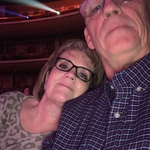 Meet your Posher, Paulette